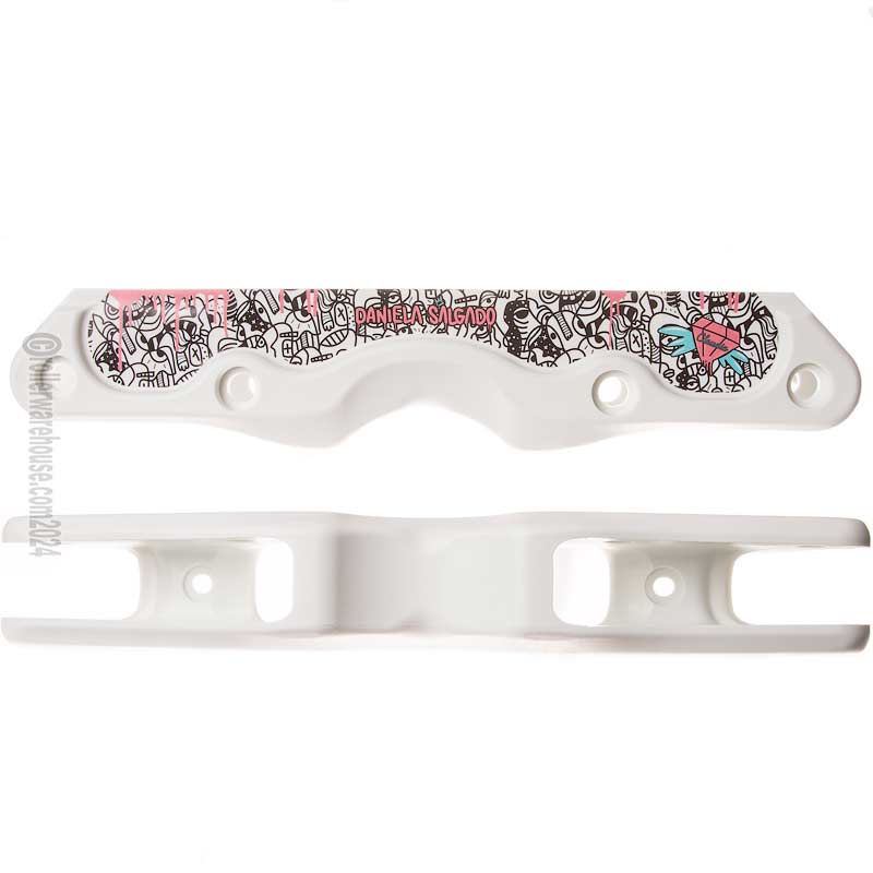 Oysi Medium Chassis Daniela Salgado White Frames