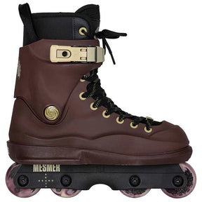Introducing the Levi Van Rijn pro skate 
Levi's burgundy shell with cream trimming goes back to the Pebax material we used in our former pro models to provide an optimal skating experience, while making the best possible price for the consumer.
- Redesigned shell, which provides more space for the front foot 
- Recrafted Mesmer liner, making it thinner and more responsive
- Reworked the back of the shell to prevent the cuff from overextending
- Revamped the recess for screws, anti rivets and bolts added


