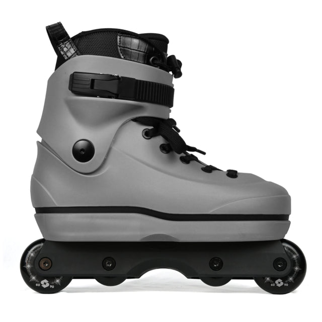 Stefan Brandow Omni V3. This is Stefan’s first pro skate, and the response has been incredible. His promo video is our most viewed on our YouTube channel, and the announcement post is sitting at 880 shares on Instagram

The Stefan Brandow Omni V3 is a Grey boot with Grey soul plates and black highlights. The liner offers a bit more ankle padding than the previous liners, and features crocodile skin texture highlights
Black Complete Model 
- Black Standard Antirocker frame
- Black 60mm 90A wheels
